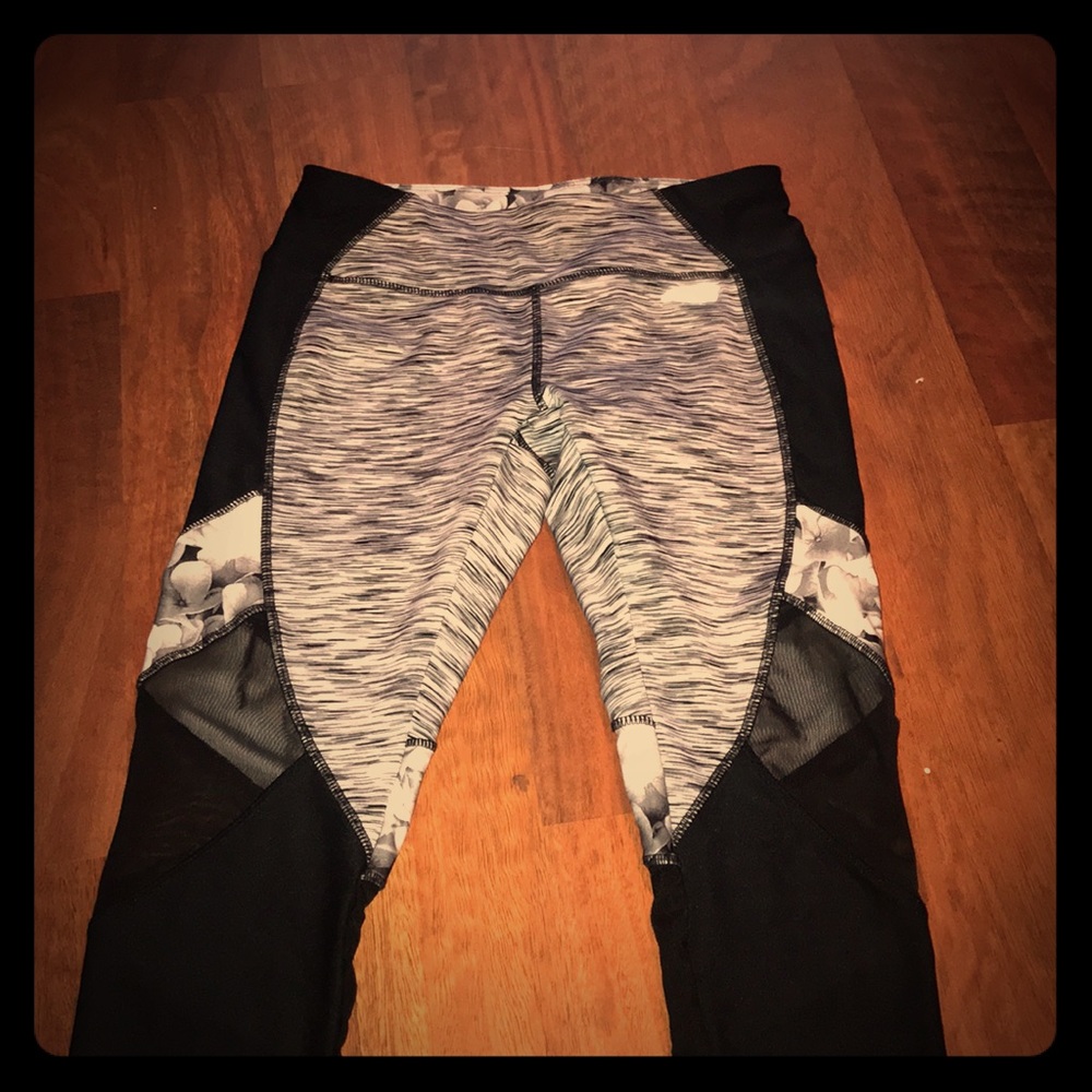 legging with mesh